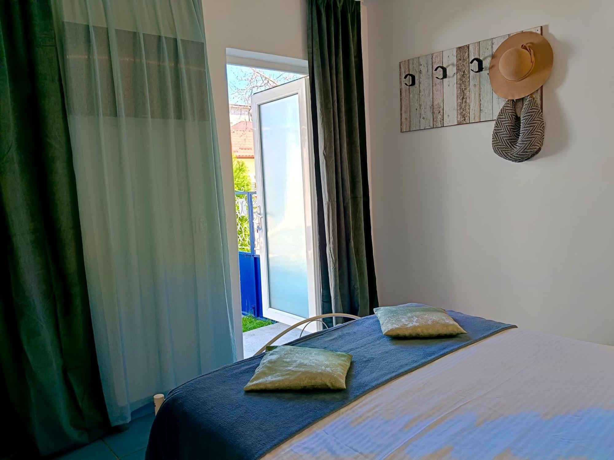 Casa Babica Guesthouse コスティネシュティ エクステリア 写真